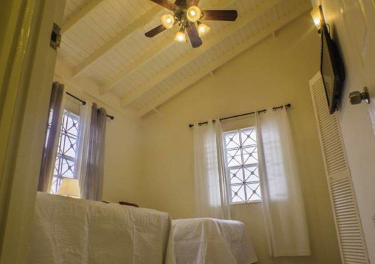 אוצ'ו ריוס N2N Suites - Ochio Rios Vacation Home מראה חיצוני תמונה