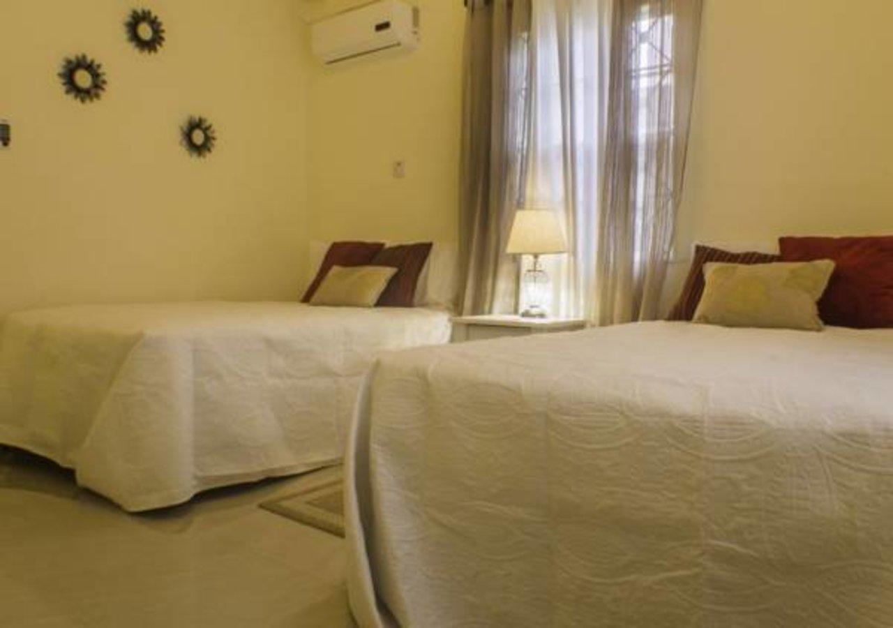 אוצ'ו ריוס N2N Suites - Ochio Rios Vacation Home מראה חיצוני תמונה